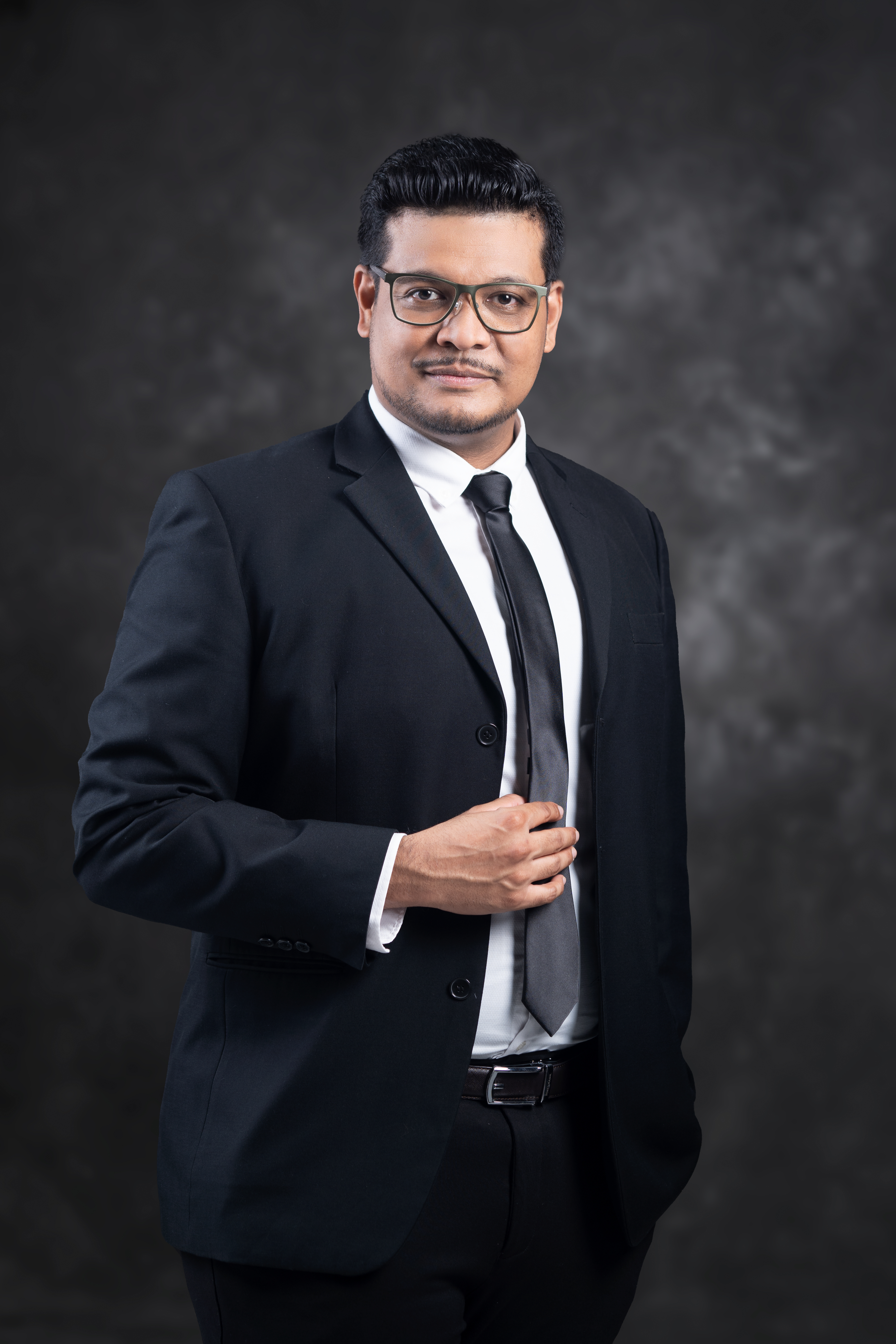 Professional Corporate Profile Photo 5 Professional Corporate Profile Photo - Image 5