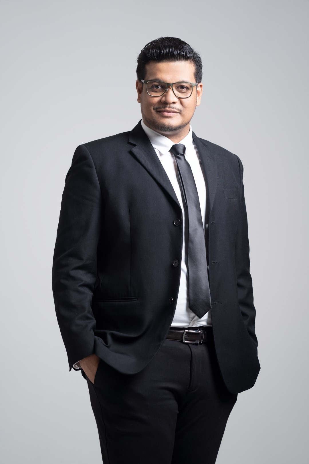 Professional Corporate Profile Photo 6 Professional Corporate Profile Photo - Image 6